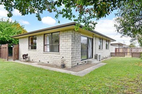 Photo of property in 2/121 Marlow Road, Aranui, Christchurch, 8061