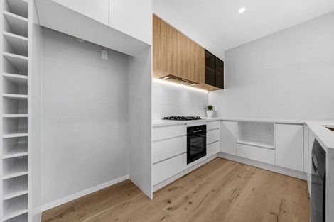 Photo of property in 5 Paihere Street, Huapai, Kumeu, 0810