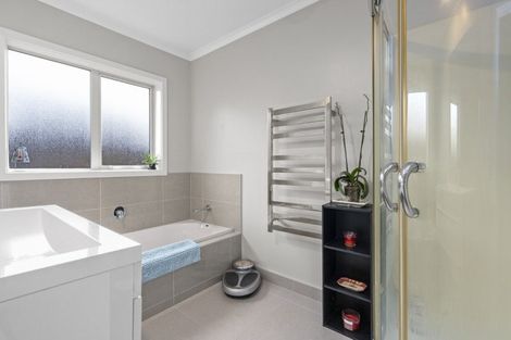 Photo of property in 4 Rowling Place, Leamington, Cambridge, 3432