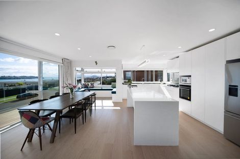 Photo of property in 26b Waller Avenue, Bucklands Beach, Auckland, 2012