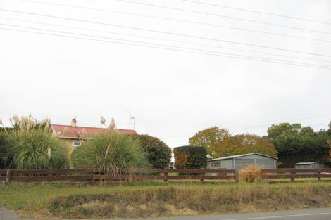 Photo of property in 27 Main Road, Maheno, Oamaru, 9495