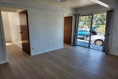 Photo of property in 19 Everard Avenue, Army Bay, Whangaparaoa, 0930