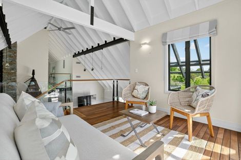 Photo of property in 333 Tuhimata Road, Paerata, Drury, 2578