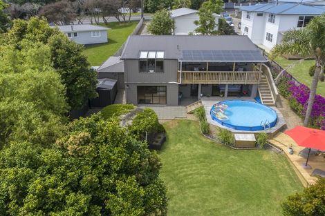 Photo of property in 73b Vipond Road, Stanmore Bay, Whangaparaoa, 0932