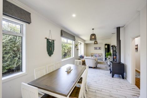 Photo of property in 1 Jervois Road, Jervoistown, Napier, 4112