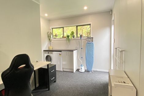 Photo of property in 82 Mountain Road, Western Heights, Rotorua, 3015