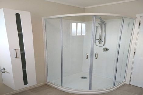 Photo of property in 5/255 Waterloo Road, Hutt Central, Lower Hutt, 5011