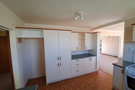 Photo of property in 56 Nevada Drive, Merrilands, New Plymouth, 4312