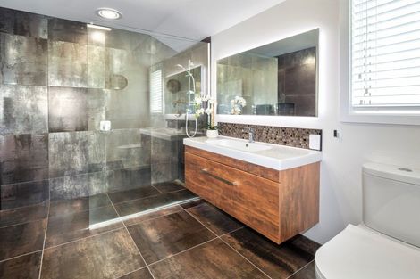 Photo of property in 68b Munro Road, Minden, 3179