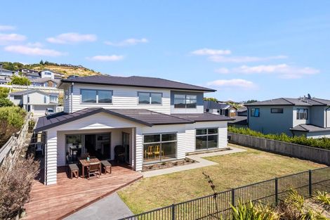 Photo of property in 13 Canary Way, Whitby, Porirua, 5024