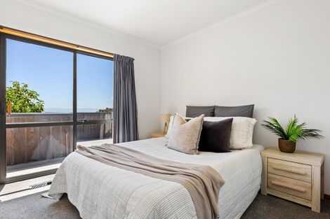 Photo of property in 22 Longhurst Terrace, Cashmere, Christchurch, 8022