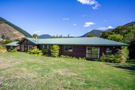Photo of property in 12 Tai Close, Kaiuma Bay, Havelock, 7178