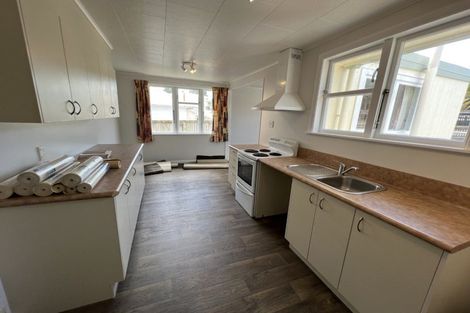 Photo of property in 15 Manawatu Street, Hokowhitu, Palmerston North, 4410