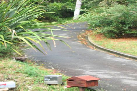 Photo of property in 114 Wyndham Road, Pinehaven, Upper Hutt, 5019