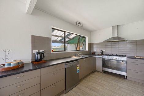 Photo of property in 33 Duckworth Crescent, Greenmeadows, Napier, 4112