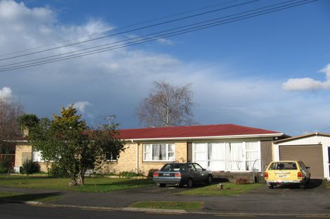 Photo of property in 1 Liston Crescent, Hillcrest, Hamilton, 3216