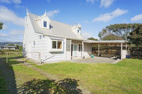 Photo of property in 39 Dixie Street, Te Horo Beach, Otaki, 5581