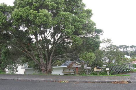 Photo of property in 2/44 Colonial Road, Birkenhead, Auckland, 0626