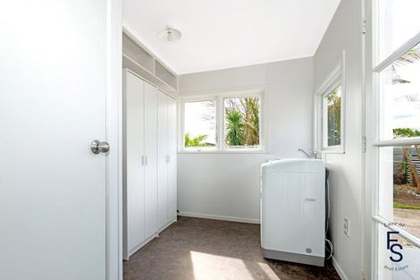 Photo of property in 6 Duke Street, Tamarau, Gisborne, 4010