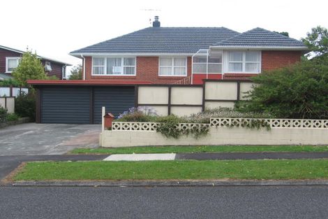 Photo of property in 8 Parkview Place, Pakuranga, Auckland, 2010
