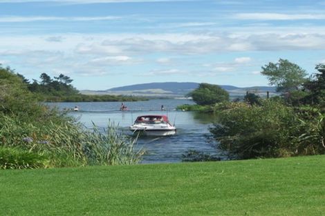 Photo of property in 1420 Hamurana Road, Mourea, Rotorua, 3074