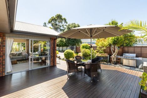 Photo of property in 27a Mill Road, Clive, 4102