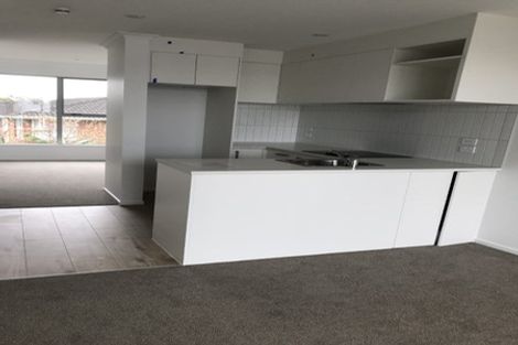 Photo of property in 15 Ngae Place, Mangere East, Auckland, 2024