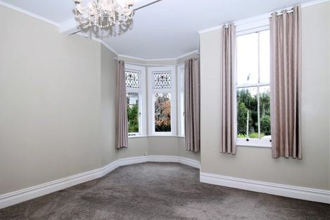 Photo of property in 9 Awanui Street, Birkenhead, Auckland, 0626