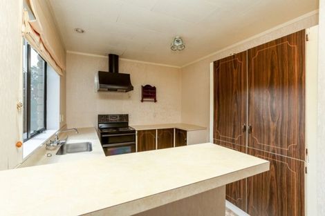 Photo of property in 8a Keats Place, Whalers Gate, New Plymouth, 4310