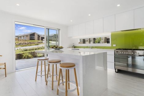 Photo of property in 21 Pakanga Grove, Pyes Pa, Tauranga, 3112