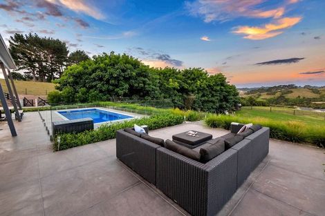 Photo of property in 99 Hauora Lane, Waitoki, 0871