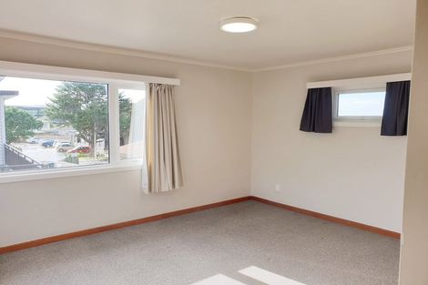 Photo of property in 2c Wendell Place, Greenlane, Auckland, 1061