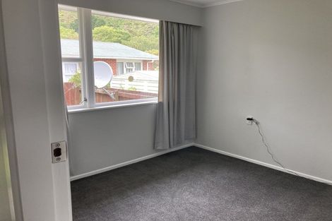 Photo of property in 17a Heather Grove, Fairfield, Lower Hutt, 5011