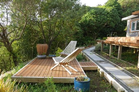 Photo of property in 82 Cluny Road, Plimmerton, Porirua, 5026