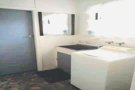 Photo of property in 3 Betwin Avenue, Sockburn, Christchurch, 8042