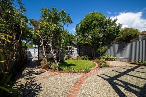 Photo of property in 11 Shelbourne Street, Nelson, 7010