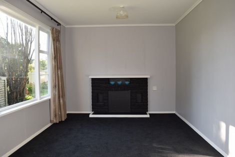 Photo of property in 44 Ruahine Street, Paraparaumu, 5032