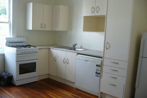 Photo of property in 78 Tasman Street, Mount Cook, Wellington, 6021