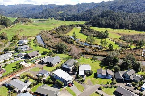 Photo of property in 124 Pepe Road, Tairua, 3508