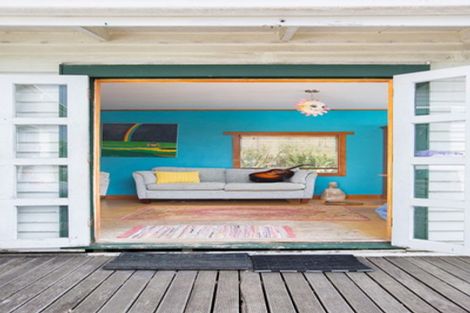 Photo of property in 9 Pakiri Road, Leigh, Warkworth, 0985