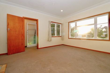 Photo of property in 17 Clevedon Road, Papakura, 2110
