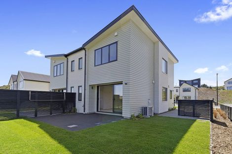 Photo of property in 36 Turtleback Avenue, Whitby, 5024