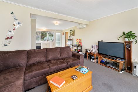Photo of property in 21b Tirita Street, Kawaha Point, Rotorua, 3010