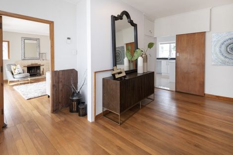 Photo of property in 28 Howe Street, Howick, Auckland, 2014