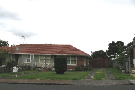 Photo of property in 2/6-8 Stanaway Street, Hillcrest, Auckland, 0627