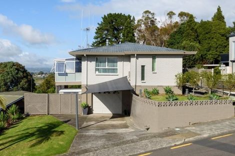 Photo of property in 1 Coach Drive, Otumoetai, Tauranga, 3110