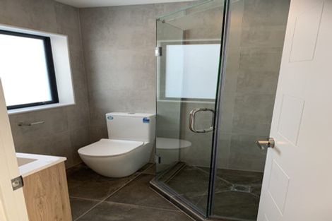 Photo of property in 40b Spencer Road, Pinehill, Auckland, 0632