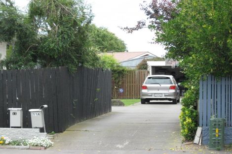 Photo of property in 2/11 Kawau Crescent, Bromley, Christchurch, 8062
