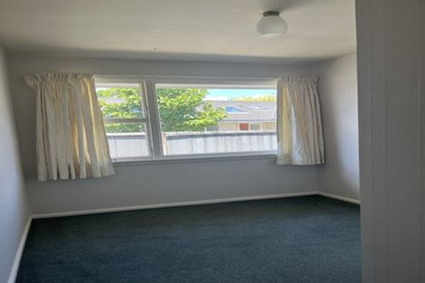 Photo of property in 16 Joyce Crescent, Ilam, Christchurch, 8041