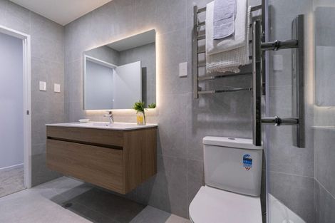 Photo of property in 11b Rockpool Road, Orewa, 0931